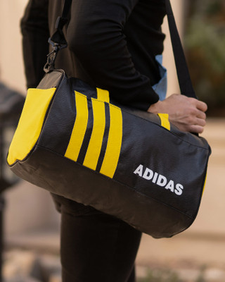 قیمت و خرید آنلاین ساک ورزشی Adidas مدل Solar (زرد)